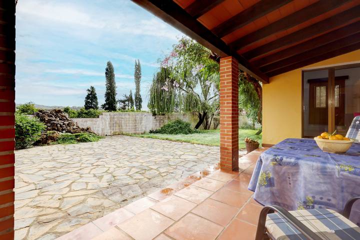 Chalet para 5 personas, con jardín en Campo de Gibraltar - 4