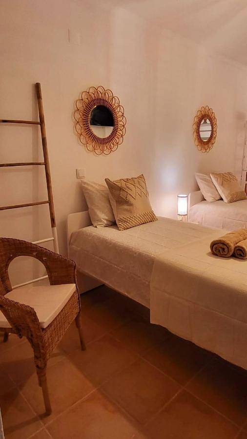 Maison d’hôte pour 2 personnes, avec terrasse, animaux acceptés à Vila Nova de Milfontes - 2