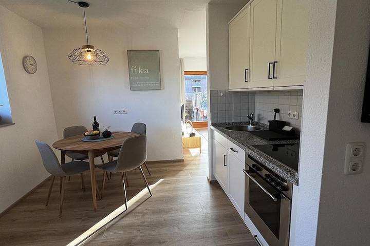 Ferienwohnung für 2 Personen, mit Terrasse in Lemkenhafen - 3