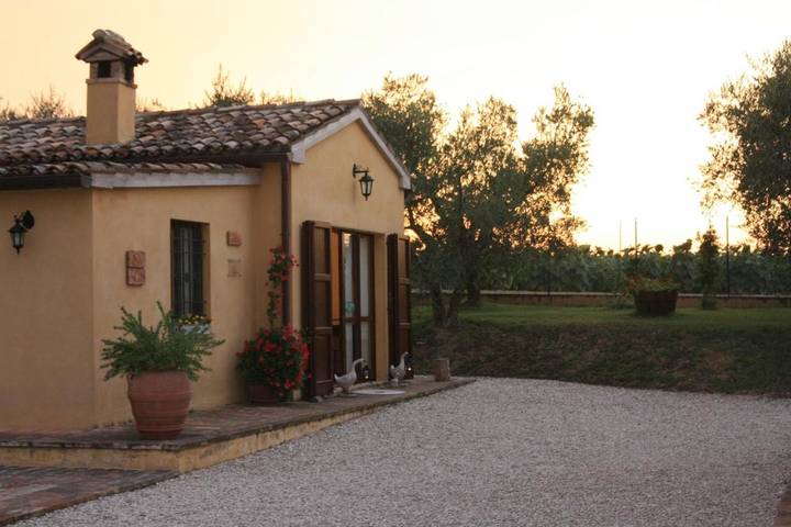 Casa vacanza per 2 persone, con Balcone e Terrazza nonché Giardino e Panorama a Recanati