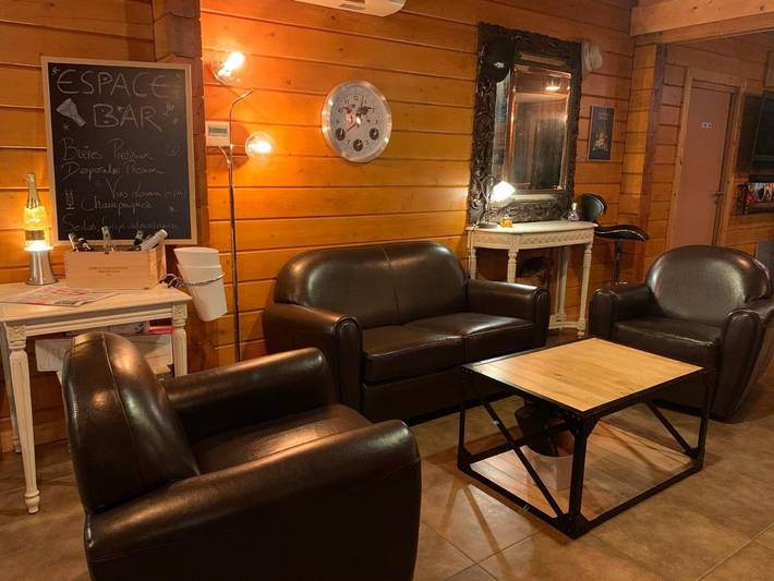 Hôtel pour 3 personnes, avec jardin et vue à Chabeuil - 3