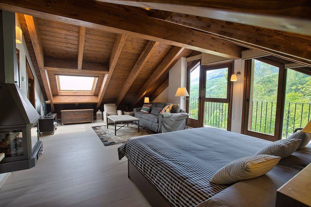 Apartamento entero, Espectacular Duplex. in Sahún, Pirineos