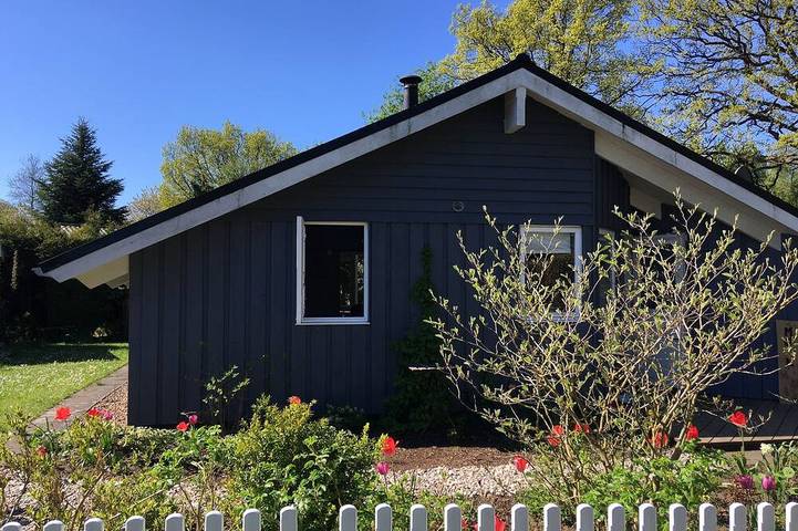 Ferienhaus für 2 Personen, mit Terrasse und Garten - 1