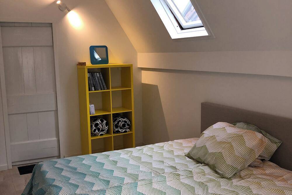 Delightful luxury home for business and private travelers (10P). Heart of downtown! in Dordrecht, Parque Nacional De Biesbosch