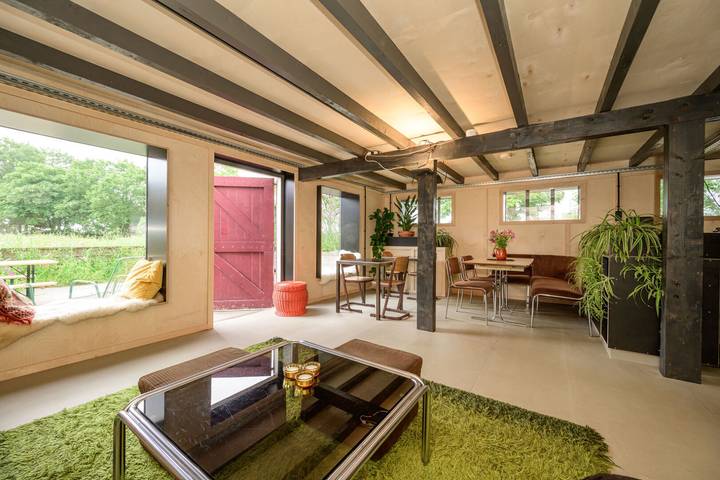 Charmantes 10-Personen-Haus mit Blick auf die Salzwiesen im Norden Frieslands in Niederländische Nordsee