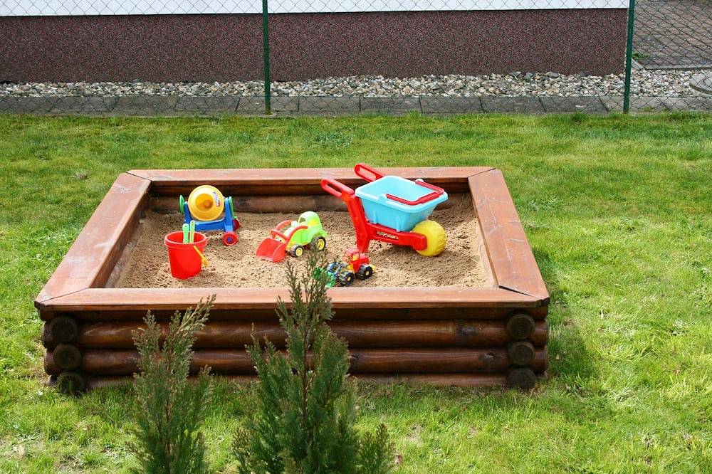 Apartamento entero, Vacaciones cerca del agua con grandes servicios adicionales in Sauzin, Usedomer Norden