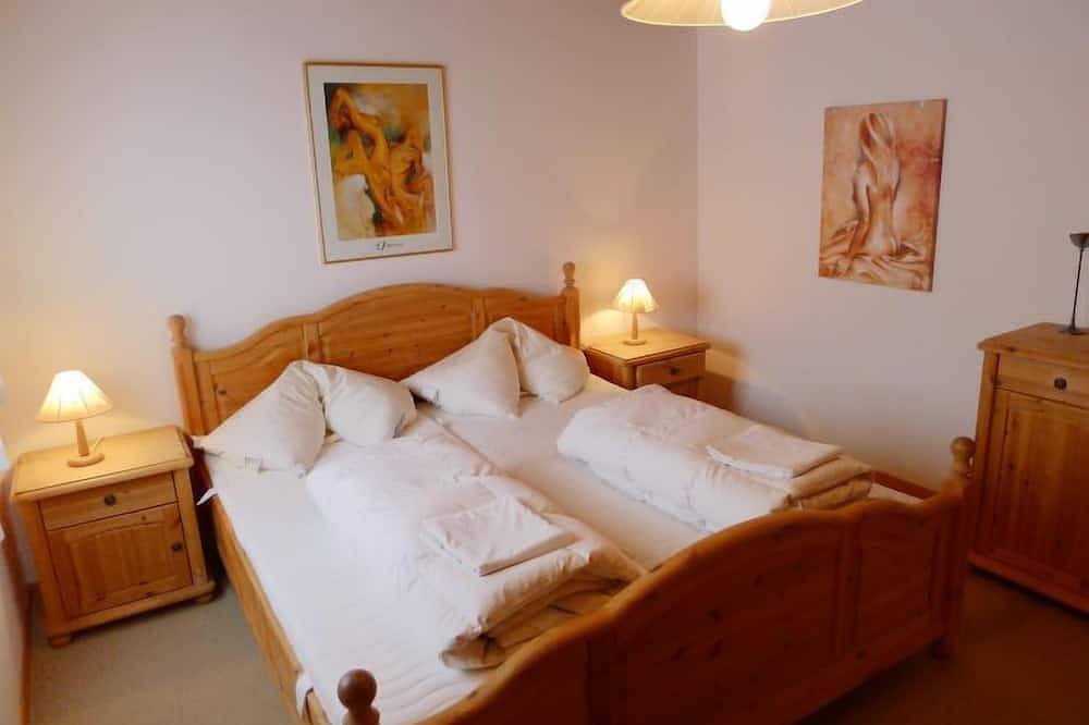 Ganze Wohnung, Fricktalerhuus Apt.1 in Surava, Plessur Alpen