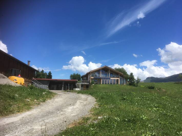 Ganze Ferienwohnung, Ferienwohnung Bauernhof Cathomas, Brigels - 4 Zimmer Ferienwohnung für max. 6 Pers. in Brigels, Alpenarena