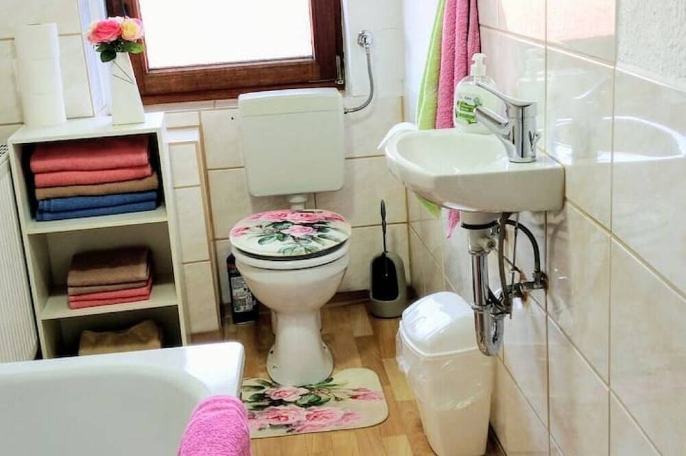 Ganze Wohnung, Schnuckeliges Paradies B in Waldbrunn, Neckar-Odenwald-Kreis