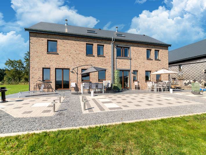 Location de vacances pour 8 personnes, avec terrasse et jardin à Stavelot - 4