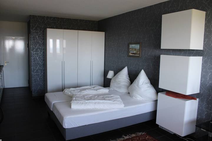Ferienwohnung für 2 Personen, mit Meerblick und Balkon/Terrasse