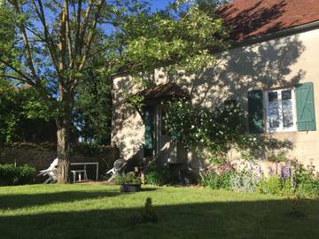 Gîte pour 6 personnes, avec jardin, animaux acceptés dans Cersot