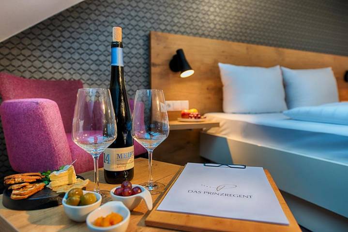 Hotel für 2 Personen, mit Balkon und Terrasse sowie Garten und Ausblick