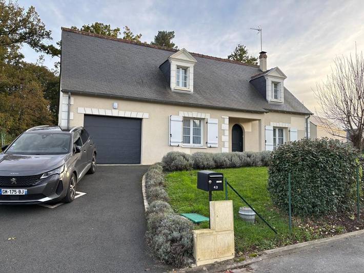 Gîte pour 2 personnes, avec vue ainsi que terrasse et jardin à Montbazon - 3