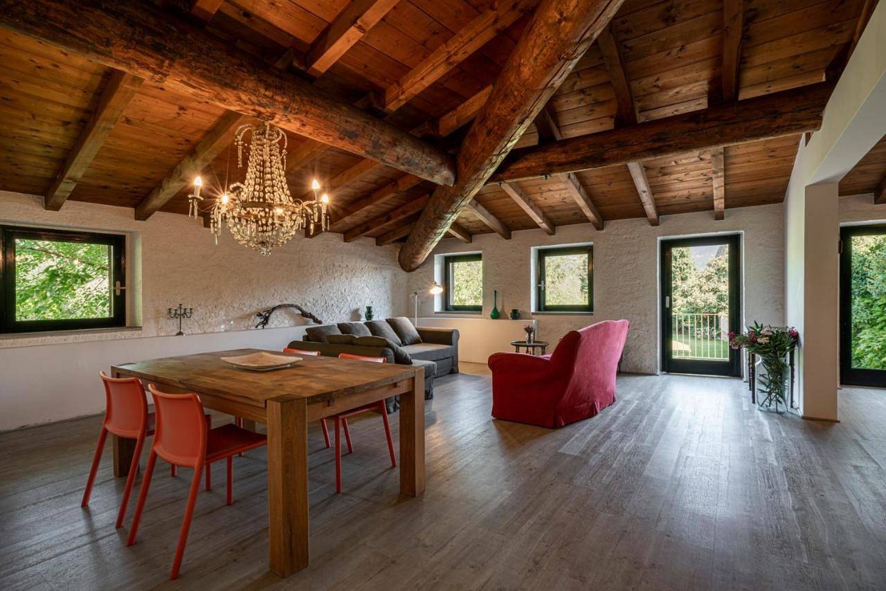 Appartamento intero, Agriturismo Le Chiusure in San Felice del Benaco, Prealpi Gardesane