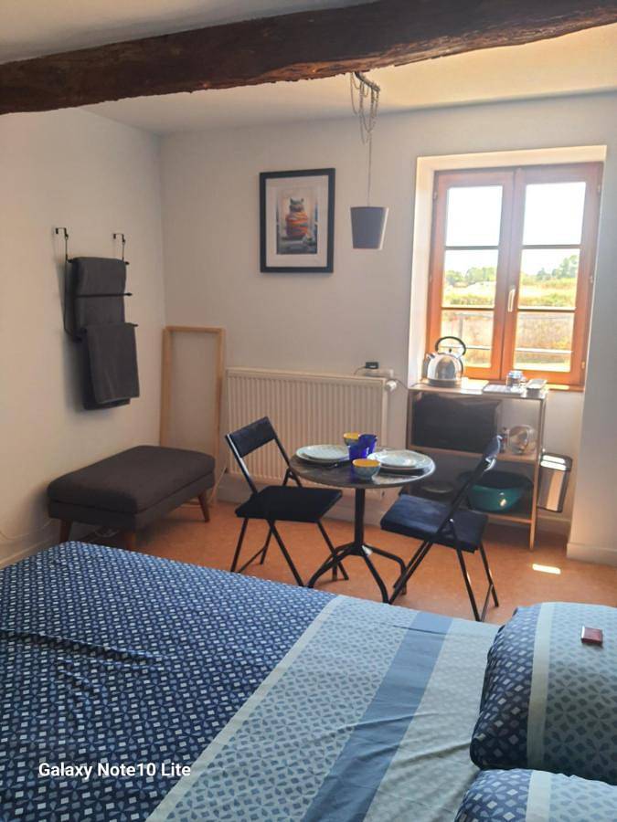 Gîte pour 2 personnes, avec vue dans Chambilly - 2
