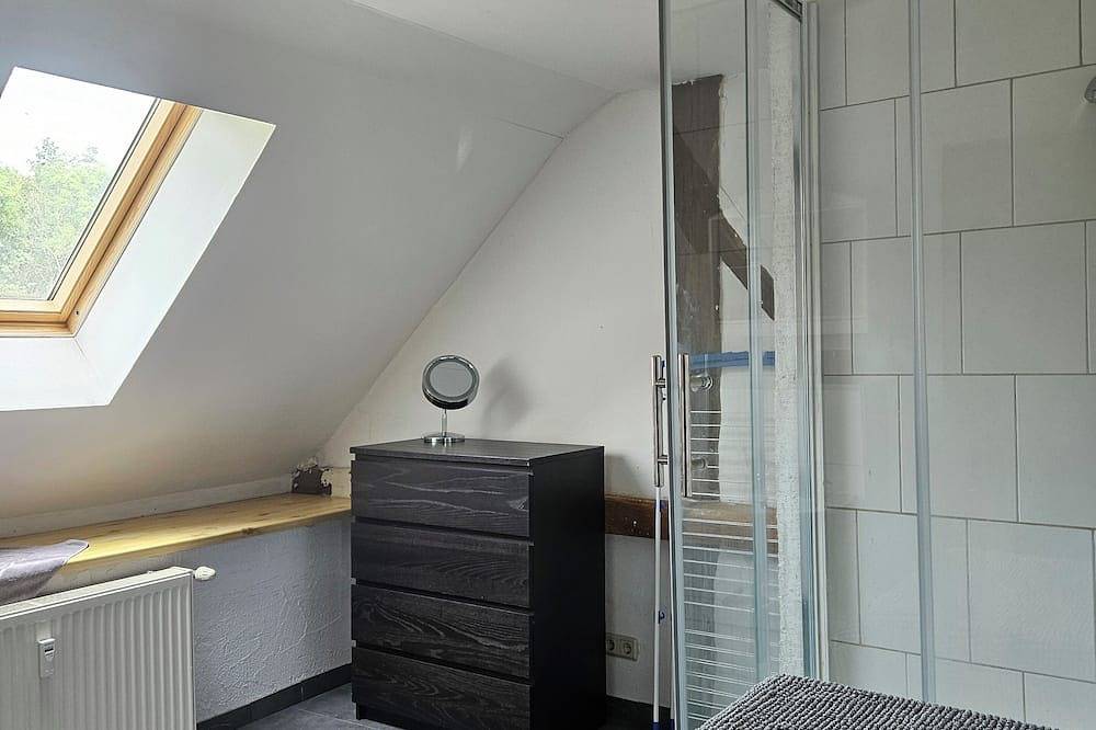 Ganze Wohnung, Beautiful apartment located in a Fachwerk style farmhouse in the Hünsruck Hochwald in Oberhambach, Nahetal