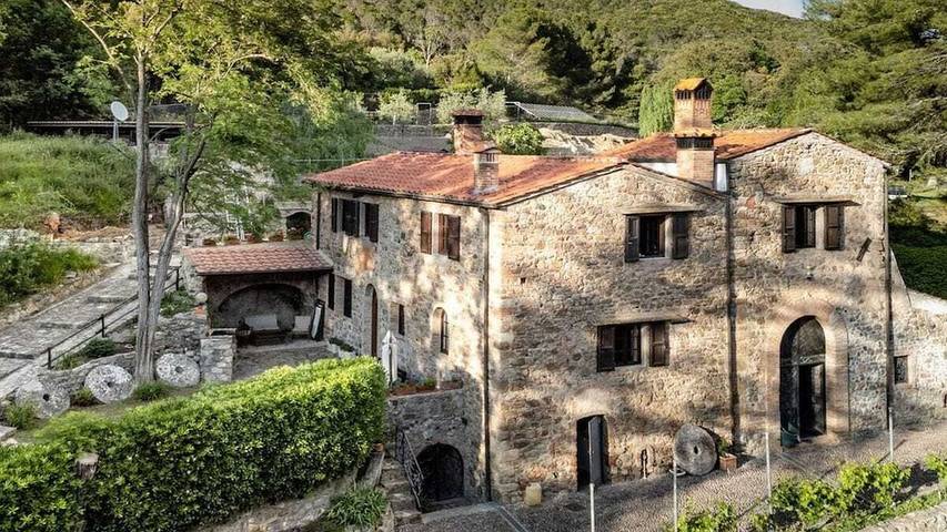 Ferienhaus für 6 Personen, mit Garten in Livorno