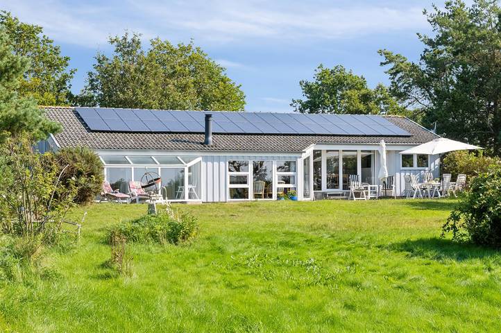 Ferienhaus für 8 Personen, mit Terrasse und Sauna sowie Whirlpool - 1