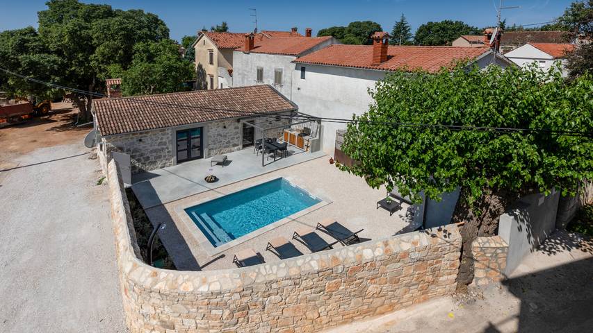 Villa für 2 Personen, mit Garten und Terrasse in Porec und Umgebung - 2