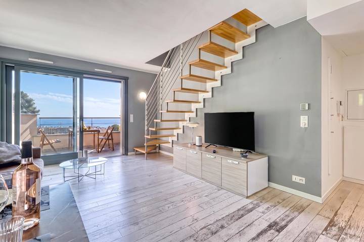 Ganze Wohnung, Les Terrasses De Roquebrune with Shared Pool in Roquebrune-Cap-Martin, Mittelmeerküste (Frankreich)