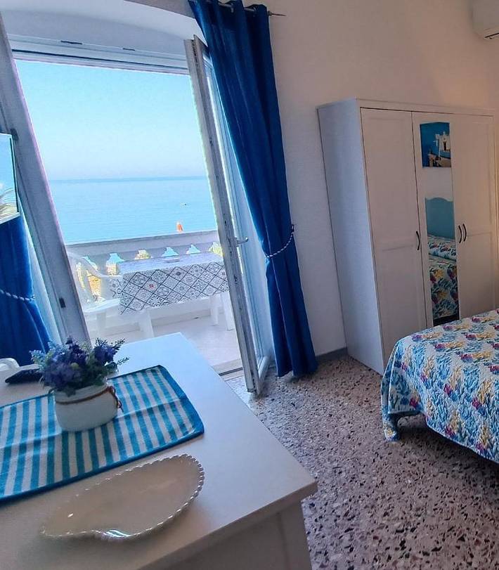 Gîte pour 2 personnes, avec balcon et vue à Forio - 3