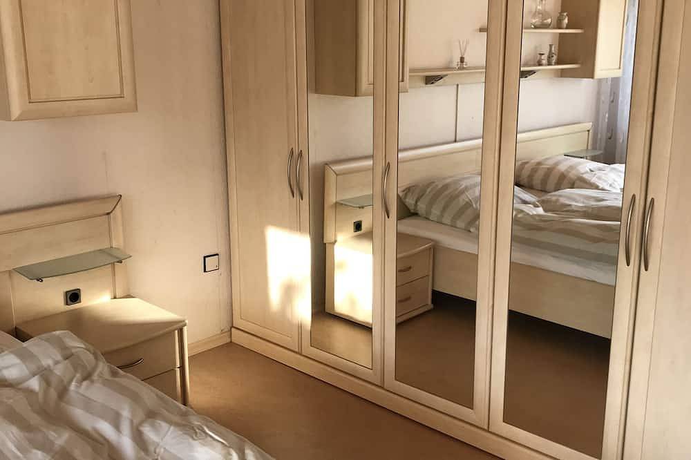 Ganze Wohnung, Ferienwohnung mit Terrasse in der Nähe von Nürnberg in Happurg, Frankenalb