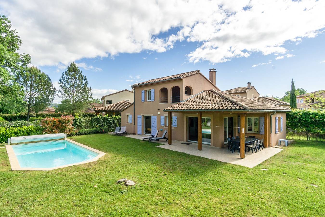 Villa pour 8 personnes avec piscine in Vallon-Pont-d'Arc, Ardèche