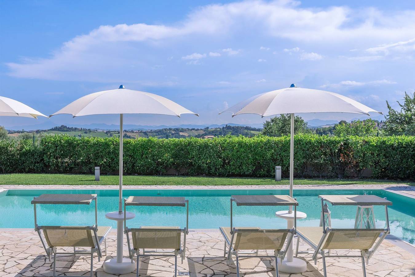 Villa für 9 Personen mit Pool in San Costanzo, Valle del Metauro