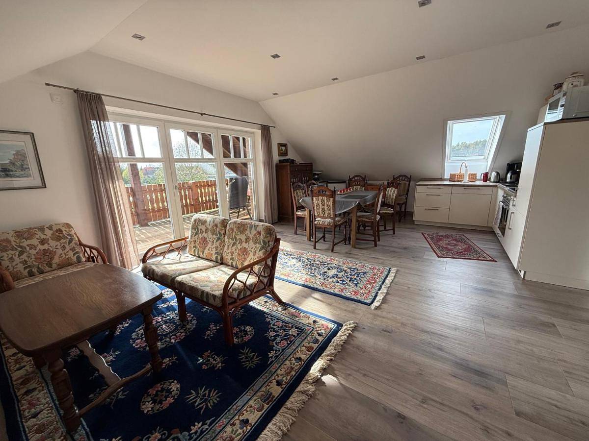 Ganze Wohnung, Ferienwohnung am Arendsee mit Balkon Seenähe sehr ruhige Lage in Schrampe, Arendsee