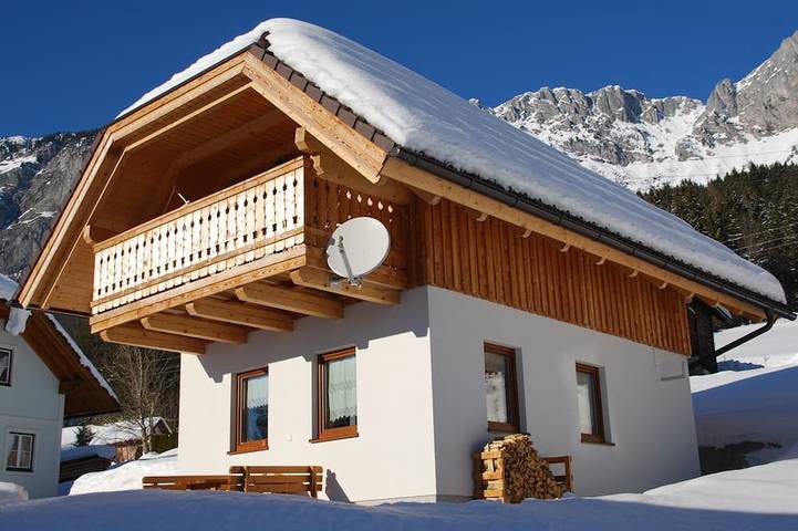Ferienhaus für 2 Personen, mit Balkon und Terrasse sowie Garten in Sankt Martin am Grimming