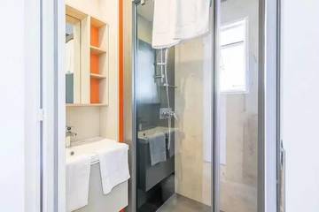 Static Caravan for 6 People in La Flotte, Côte des Fleurs, Photo 4