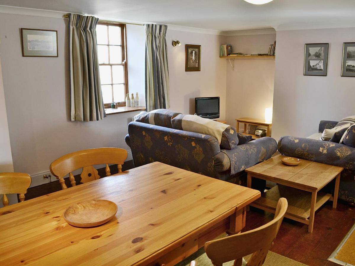 Haven Cottage - E4342 in Holy Island