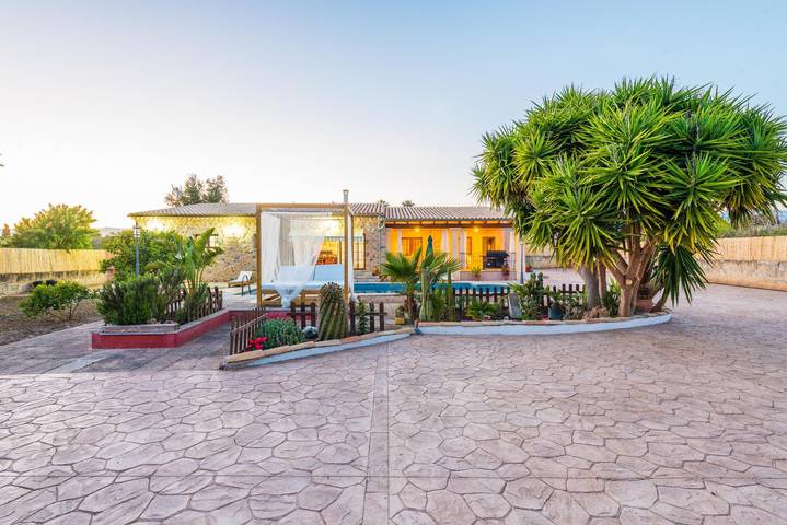 Es Blanquer De Na Fani - Villa con piscina privada en Binissalem. Wifi Gratis in Binisalem, Interior de Mallorca