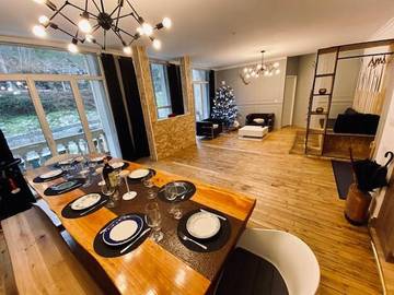 Gîte pour 8 personnes, avec vue et jardin à Savignac-les-Ormeaux
