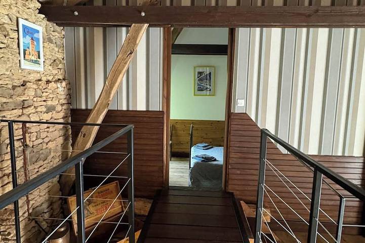 Location de vacances pour 6 personnes, avec piscine et jardin, animaux acceptés à Frayssinet-le-Gélat - 2