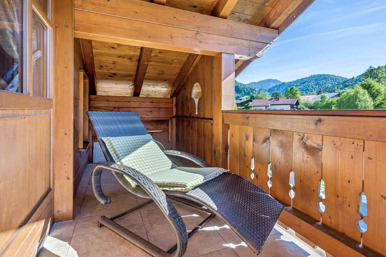Ganze Wohnung, Apartment „Am Loferwasser“ mit Bergblick, Balkon und Wlan in Reit im Winkl, Bayerische Alpen