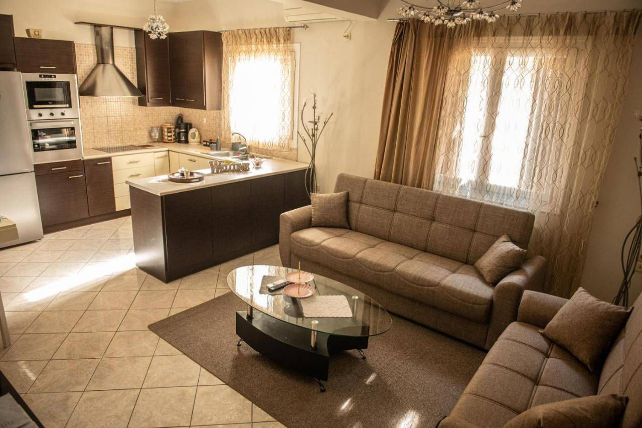 Geheel appartement, Konstan'shouse in North Aegean Islands