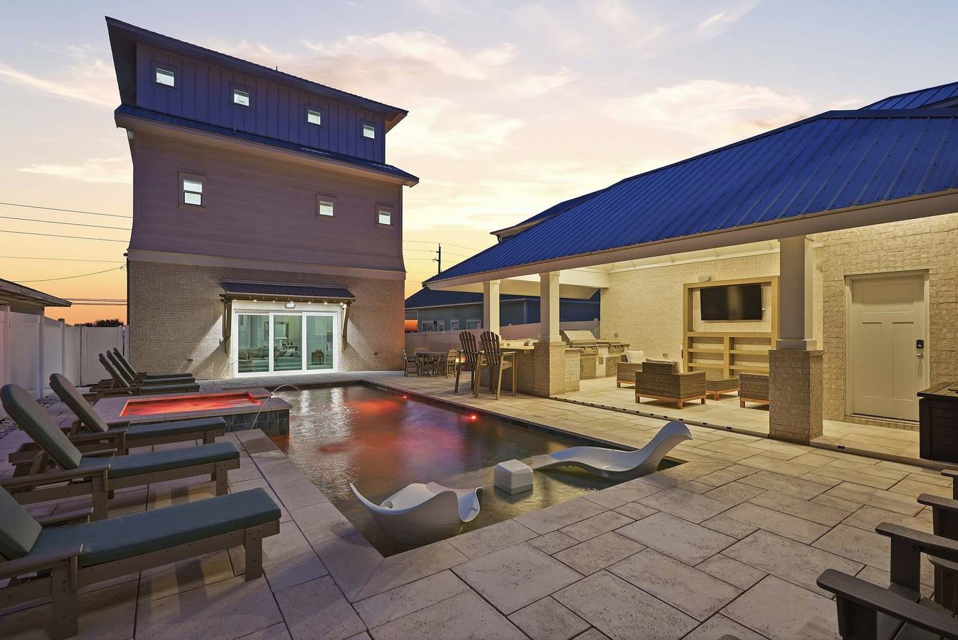 New Family Lux Laguna Haven - 6 Seater Lsv - Bikes - Beachfront in Gulf Resort Beach, Emerald Coast