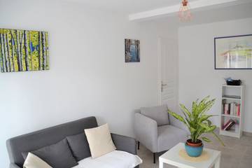 Gîte pour 4 personnes, avec terrasse et jardin à Nyons