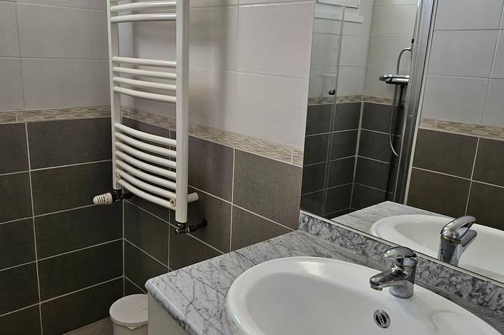 Location de vacances pour 5 personnes dans Lac de Bonlieu - 4