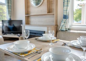 Caravan for 4 People in Brixham, South West England, Photo 4
