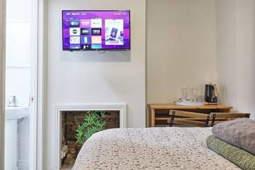 Apartment for 9 People in Southend-on-Sea, East of England, Photo 4