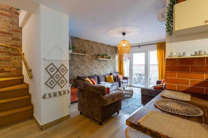 Ferielejlighed for 10 personer, med udsigt og balkon, børnevenlig i Budapest