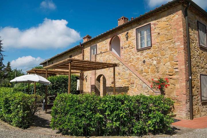 Appartamento vacanze per 7 persone, con piscina e giardino nonché terrazza, con animali domestici - 1