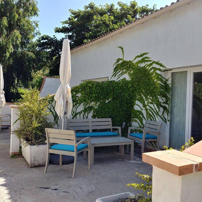 Appartement de vacances pour 6 personnes, avec vue ainsi que terrasse et jardin