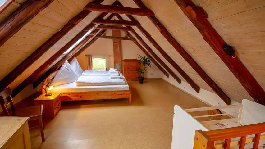 Ferienhaus für 4 Personen, mit Terrasse und Garten