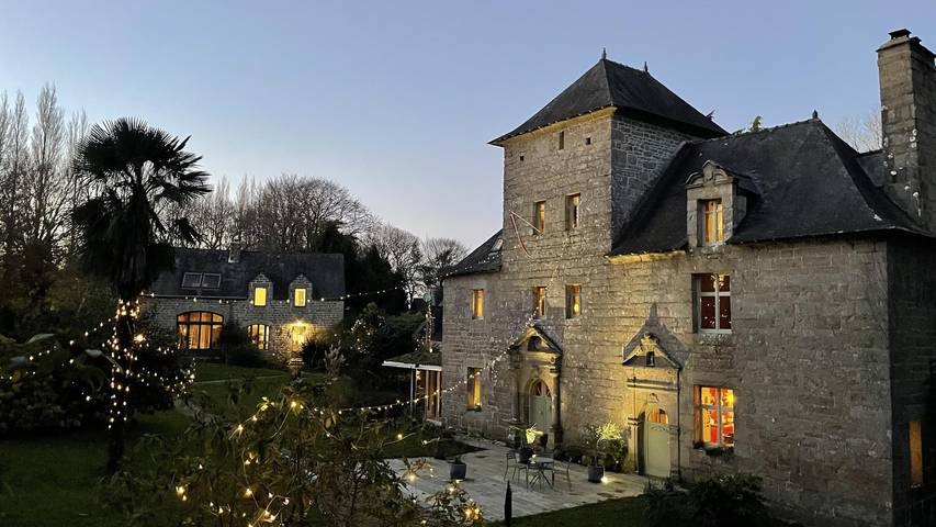 Gîte pour 4 personnes, avec sauna ainsi que terrasse et jardin à Le Vieux-Marché