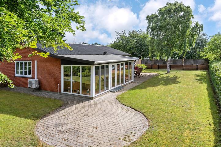 Ferienhaus für 8 Personen, mit Terrasse und Garten, mit Haustier