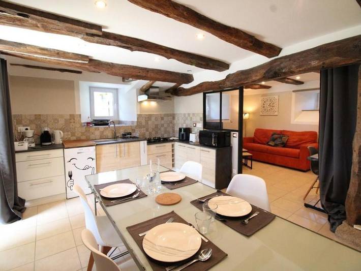 Location de vacances pour 4 personnes, avec jardin à Saint-Étienne-de-Maurs - 4